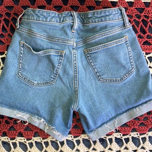 UNIVERSAL THREAD mid rise boyfriend shorts - Picture 4 of 6